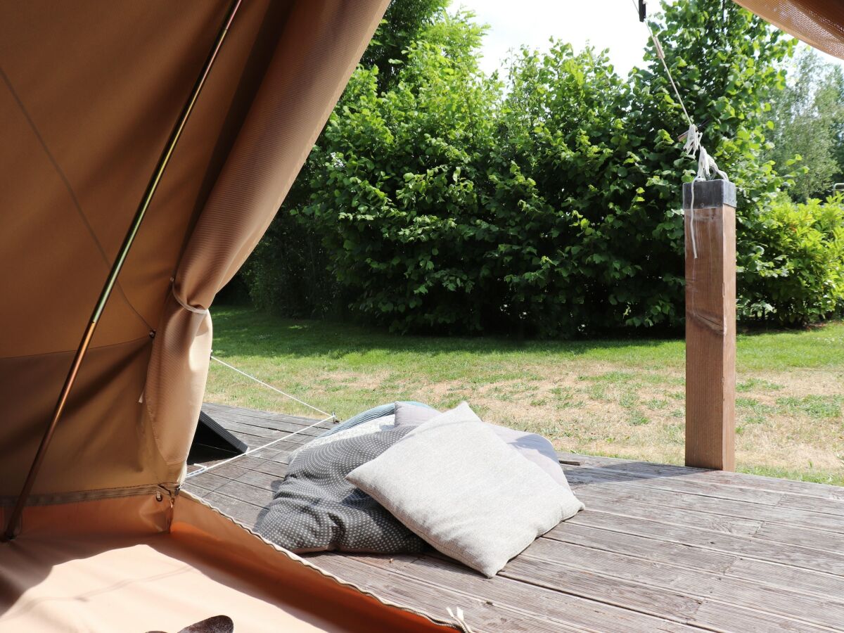Holiday house Glamour Tent in Frisian Woods near Cycling Route - Outdoor photo 2