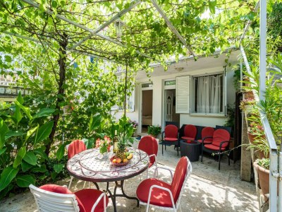 Apartment Apartments Zarac - One Bedroom Apartment with Terrace - Outdoor photo 10