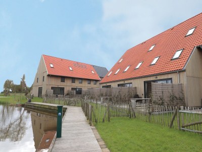 Holiday house Friesische Landvilla mit E-Bikes - Outdoor photo 9