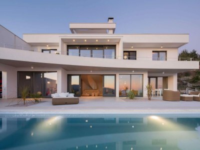 Holiday house Geräumige Villa mit Pool in Rabac - Holiday house