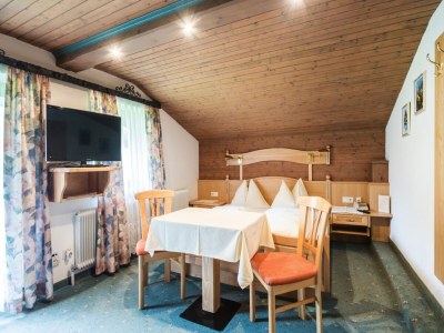 Apartment Apartment in Kleinarl near Ski Lift - Features photo 11