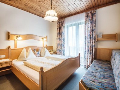 Apartment Apartment in Kleinarl near Ski Lift - Features photo 14