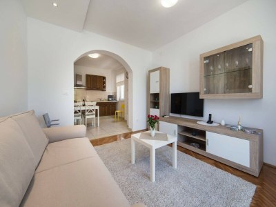 Apartment Apartments Ema-Two Bedroom Apartment with Sea View ( Perla ) - Features photo 8