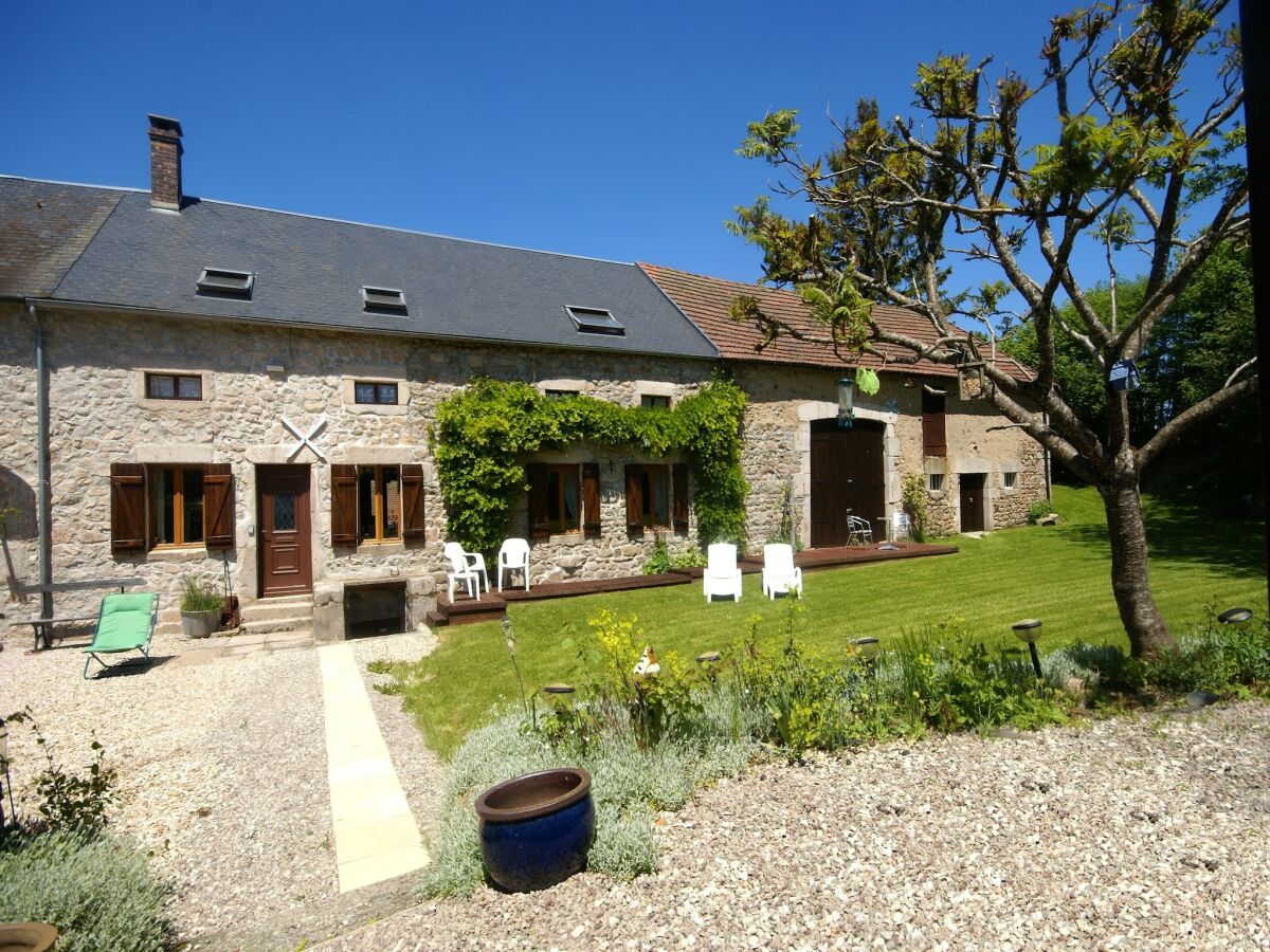 Holiday house Ferienhaus mit großem Garten - Outdoor photo 2