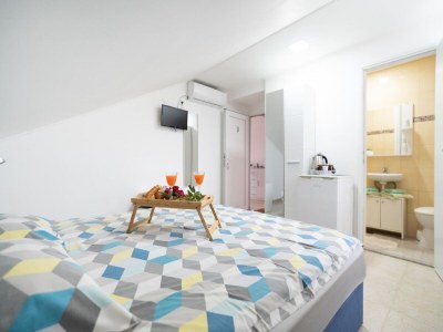 Apartment Apartments Milic - Twin Room 1 - Features photo 9