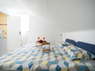 Apartment Apartments Milic - Twin Room 1 - Features photo 18