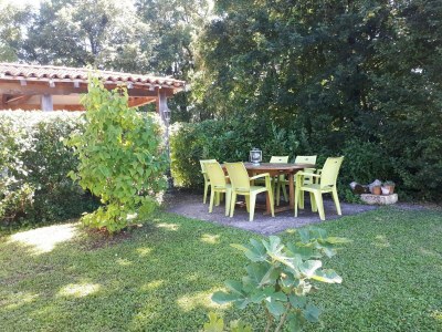 Holiday house Holiday home with pool in Verteillac - Outdoor photo 16