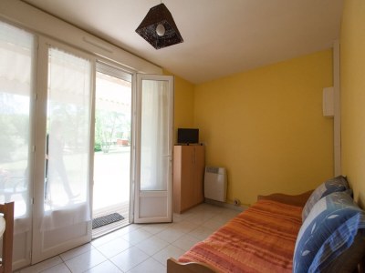 Holiday house Tasteful cottage in Sauze-Vaussais with terrace - Features photo 6