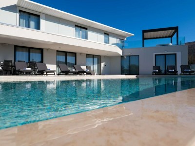 Holiday house Stylish Stay with Hot Tub - Outdoor photo 2