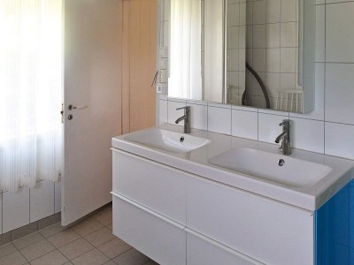 Holiday house 8 person holiday home in Arnøyhamn - Outdoor photo 11