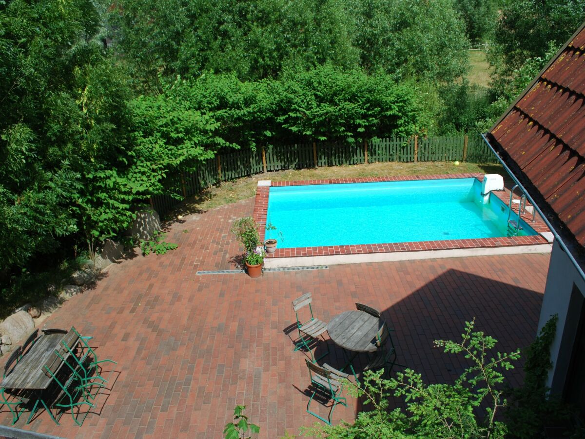 Apartment Wohnung in Dargun mit Pool und Streichelzoo - Outdoor photo 3