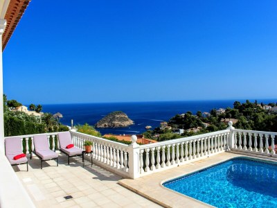 Villa Villa mit beheiztem Pool in Javea - Villa