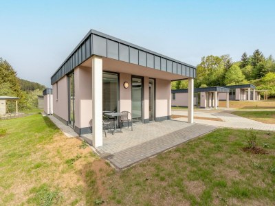 Bungalow Kronenburger Countryside Stay in Volcanic Eifel - Bungalow
