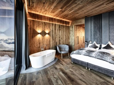 Apartment Chalet in Kaltenbach near Ski Lift & Sauna - Features photo 14