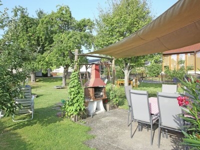 Apartment Wohnung mit Terrasse im Garten - Outdoor photo 5