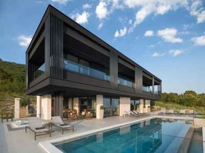 Holiday house Elegant Villa with Indoor Pool in Koromacno - Holiday house