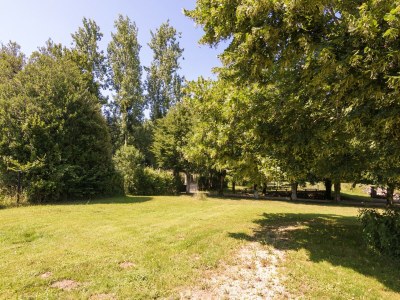 Holiday park Cottage in Chaleix near Forest and Lake - Outdoor photo 10