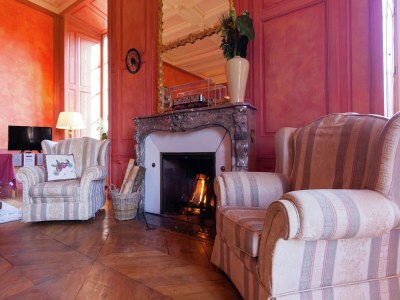 Holiday park Schlosswohnung in Chaleix am Wald - Features photo 10