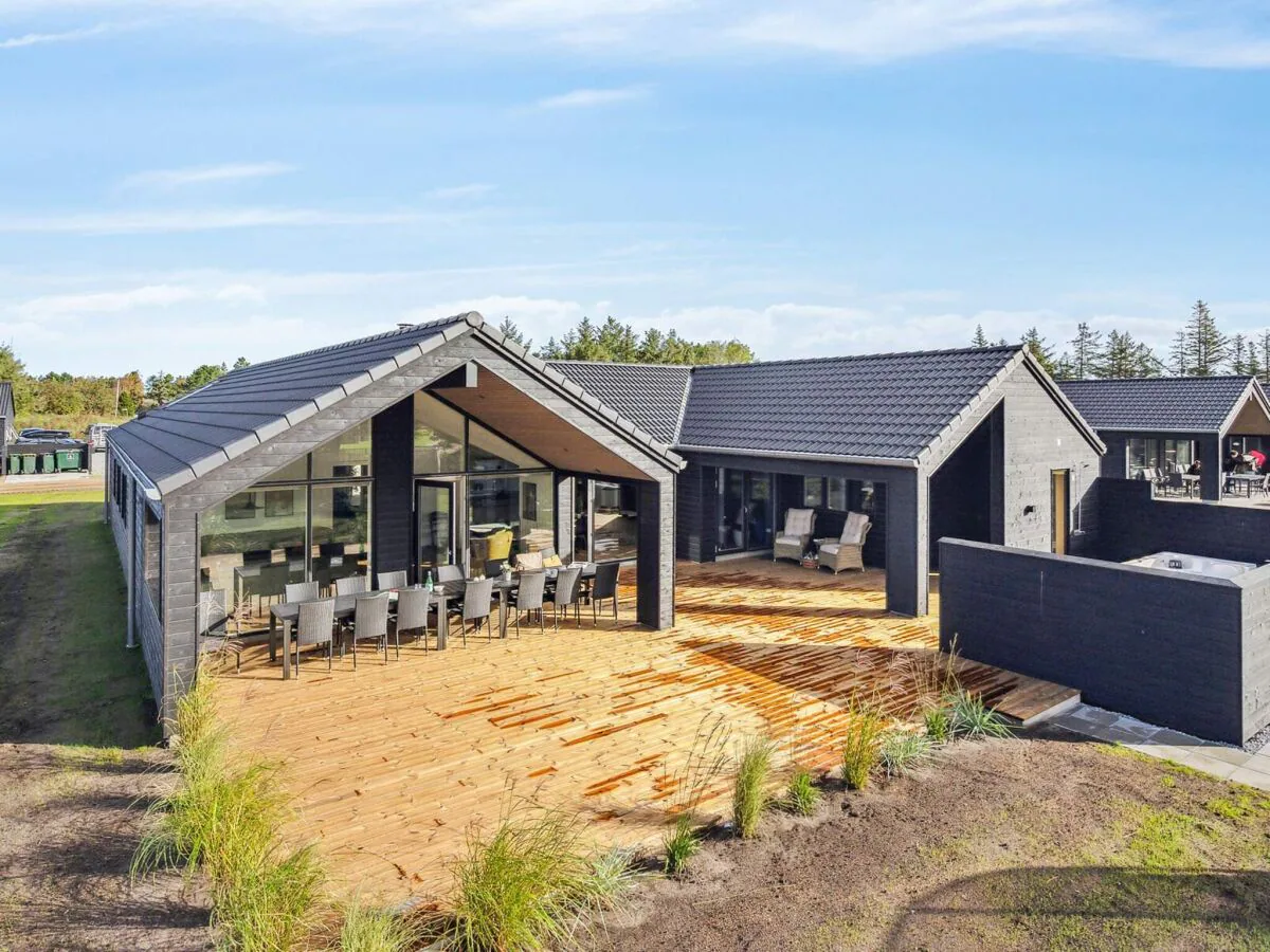 Holiday house Luxury Villa with Pool - By Traum Ferienwohnungen