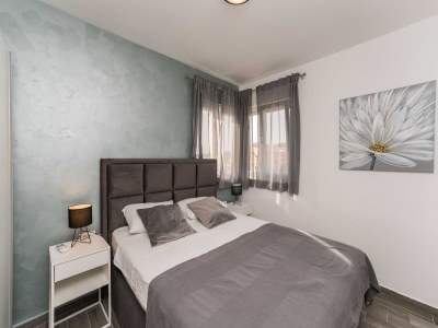 Apartment Luxury D Apartments - Two Bedroom Apartment with Terrace A1 - Features photo 8