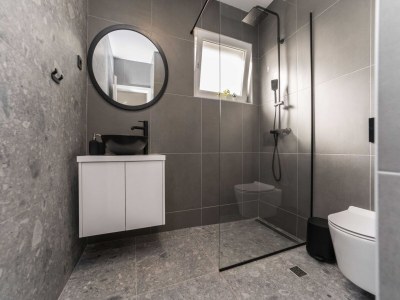 Apartment Luxury D Apartments - Luxury Two Bedroom Apartment with Terrace A2 - Features photo 15