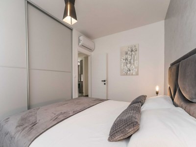 Apartment Luxury D Apartments - Luxury Two Bedroom Apartment with Terrace A2 - Features photo 16