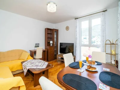 Apartment Apartment Klaudia - Two Bedroom Apartment with Balcony in Dubrovnik - Apartment