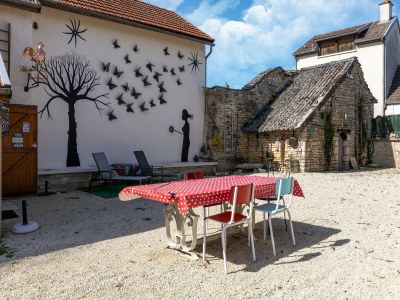 Holiday house Charmante Unterkunft in Molesme - Outdoor photo 9