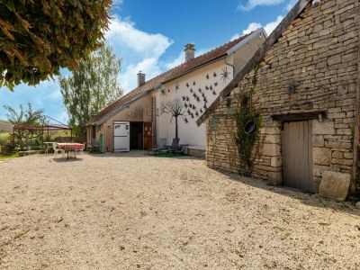 Holiday house Charmante Unterkunft in Molesme - Outdoor photo 10