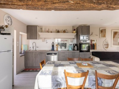 Holiday house Charmante Unterkunft in Molesme - Features photo 32