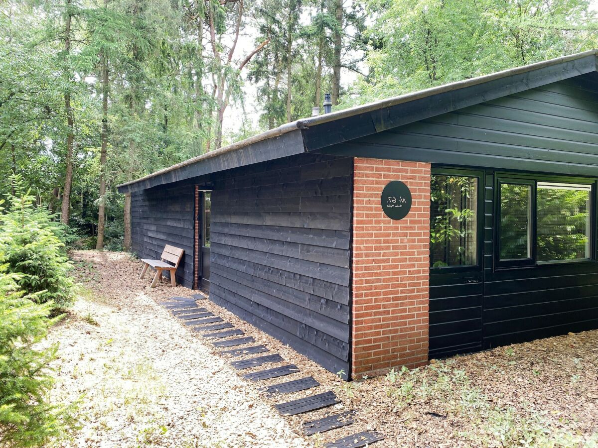 Holiday house Holiday Home in Rheezerveen with Wellness Area - Outdoor photo 2