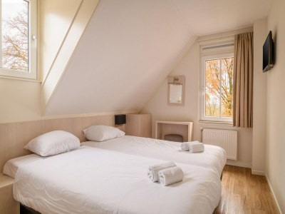 Holiday park Nice villa with veranda 4 km. from Maastricht - Features photo 8