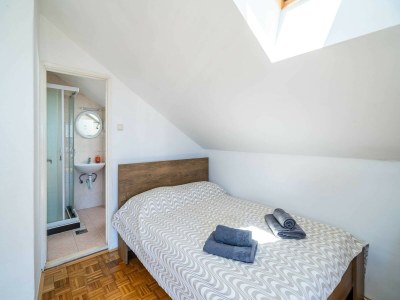 Apartment Rooms Nina - Double room with Sea View - 2 - Features photo 11