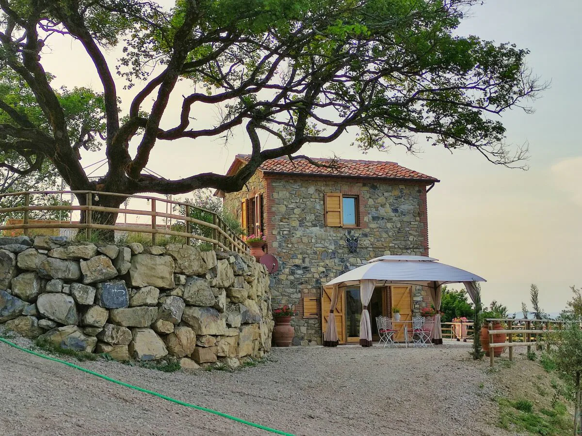 Villa Neue toskanische Villa mit Pool