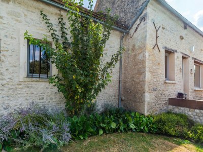 Holiday house Bauernhaus in Yèvre-le-Châtel mit Pool - Outdoor photo 6