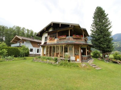 Apartment Apartment Neukirchen near Ski Slopes in Nationalpark Hohe Tauern - Apartment