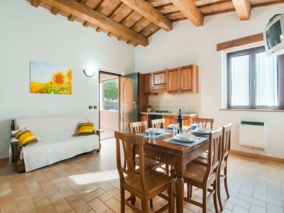 Farmhouse Farmhouse in Apecchio with Pool - Features photo 18