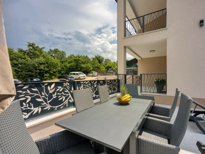 Villa Villa IN with Private Pool - Outdoor photo 9