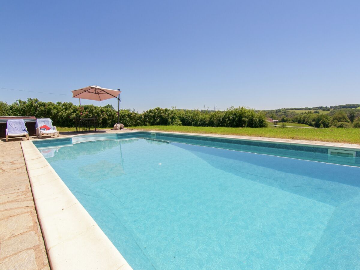 Cottage Stylish Mansion in Savignac - Outdoor photo 3