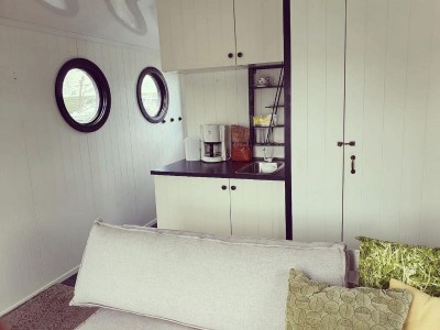 Holiday park Romantic Boathouse Getaway in Lathum - Features photo 4