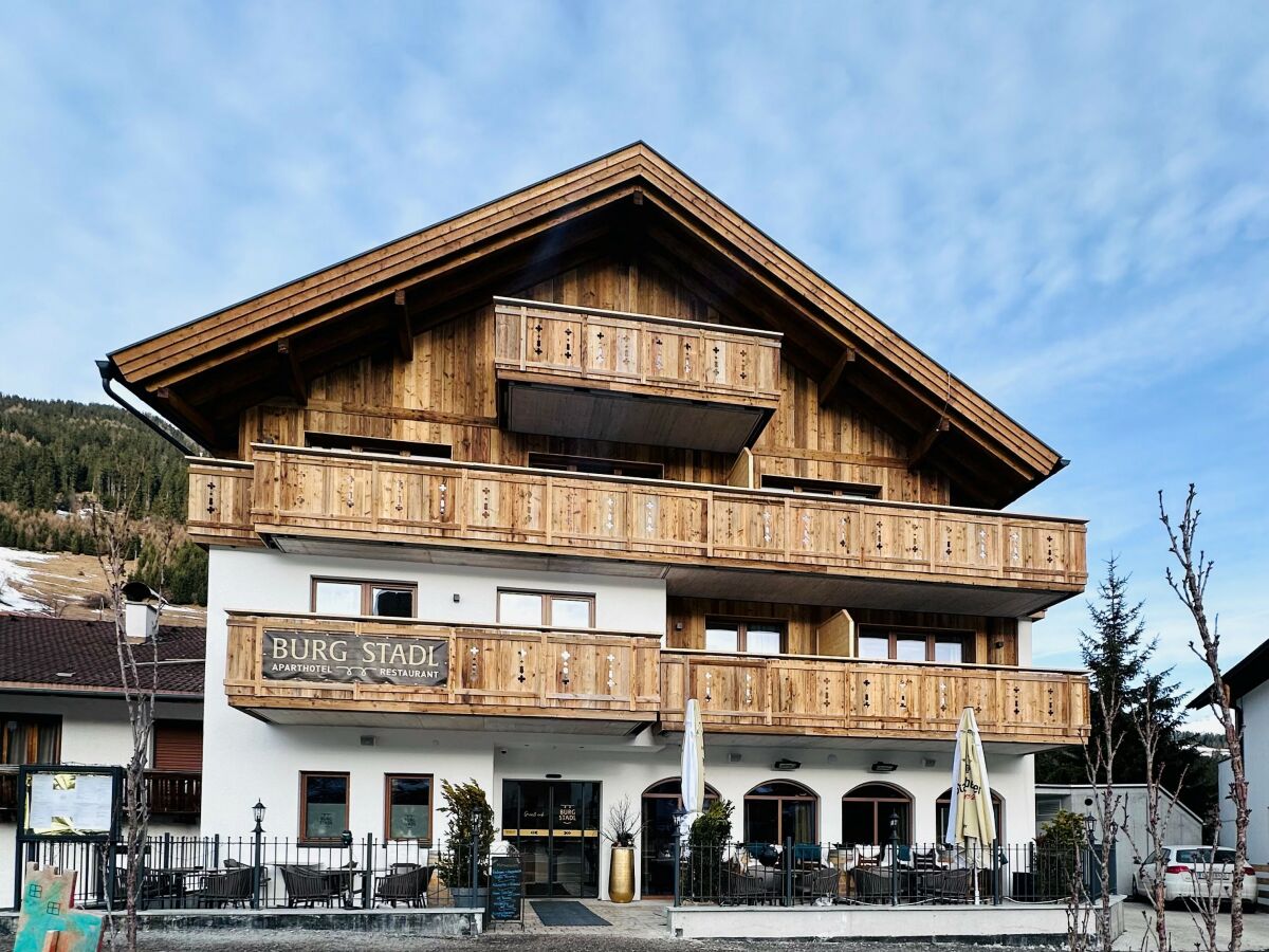 Holiday apartment Burgstadl