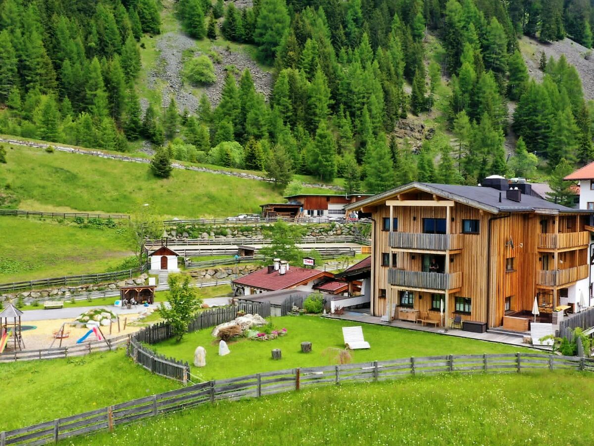 Holiday apartment Sonate in organic & equestrian farm the Veitenhof