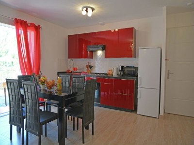 Villa Villa in Var with Hill Views & Pool - Features photo 23