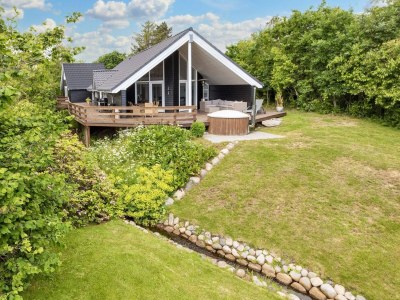 Holiday house 5 Sterne Ferienhaus in Hadsund-By Traum in Als - Holiday house