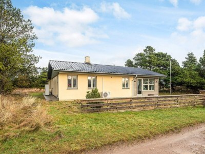 Holiday house 8 person holiday home in Blåvand-By Traum - Holiday house
