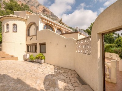 Villa Villa near Montgó with Pool and Beach - Outdoor photo 36