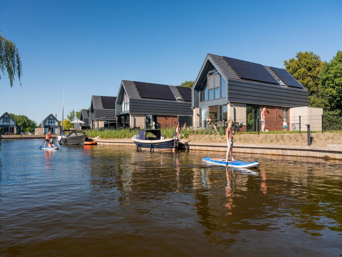 Holiday house Villa am Wasser mit Anlegesteg - Outdoor photo 4