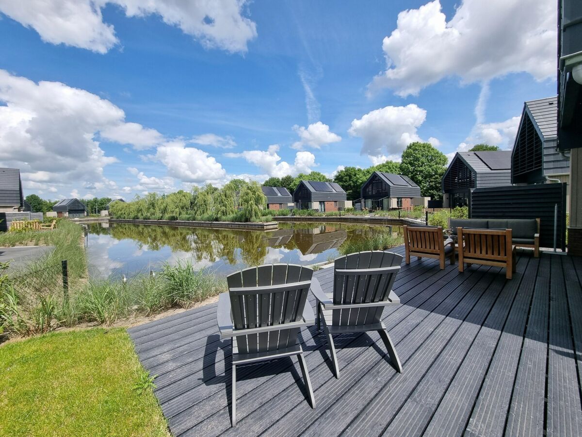 Holiday house Villa am Wasser mit Anlegesteg - Outdoor photo 5
