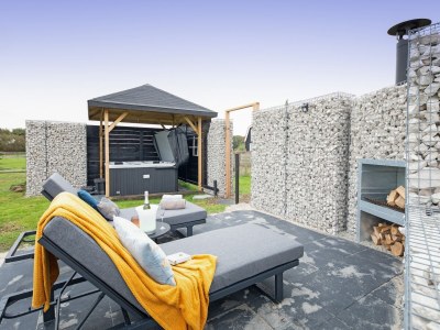 Holiday house Holiday home near dunes with wellness garden - Outdoor photo 37