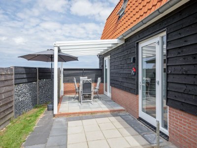 Holiday house Holiday home near forest with wellness garden - Outdoor photo 2
